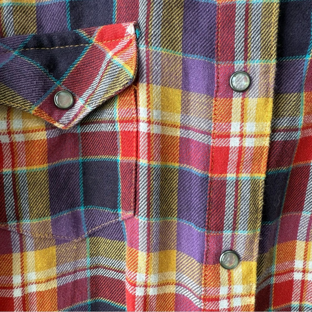 Wrangler As Real As Women's Plaid Snap Button Western Shirt Red Purple Size L - Picture 5 of 5